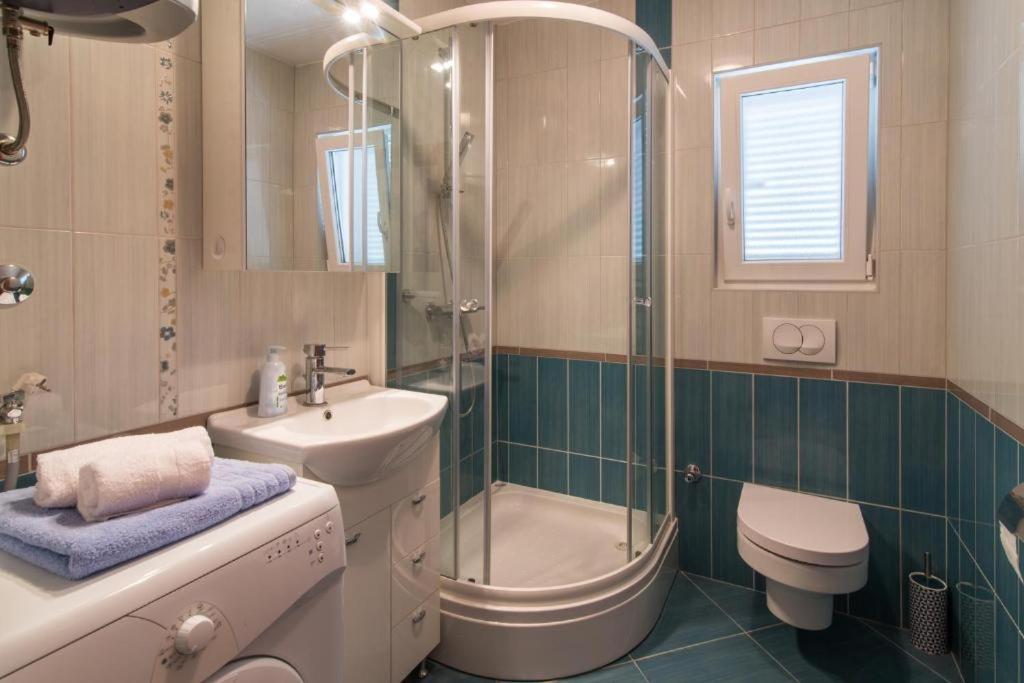 Apartment Rose Malinska Buitenkant foto