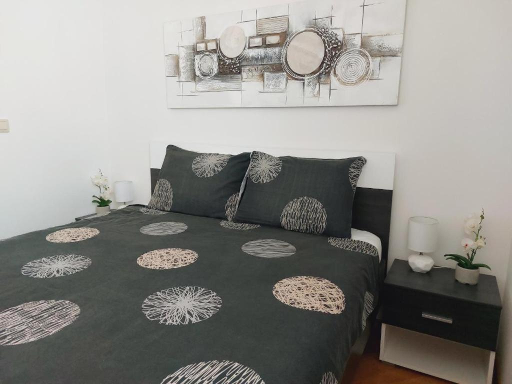 Apartment Rose Malinska Buitenkant foto
